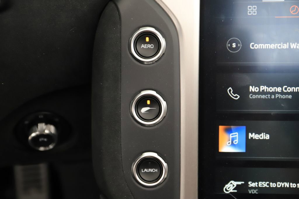Used 2024 McLaren 750S Spider RWD image 24
