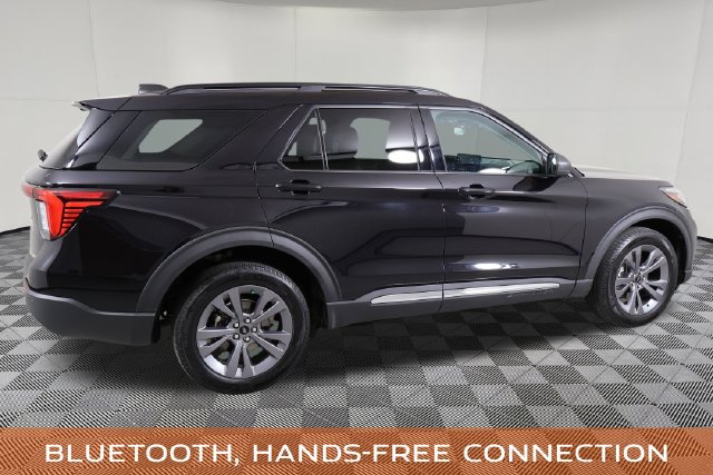 Used 2025 Ford Explorer Active w/ Active Comfort Package AWD/4WD image 5