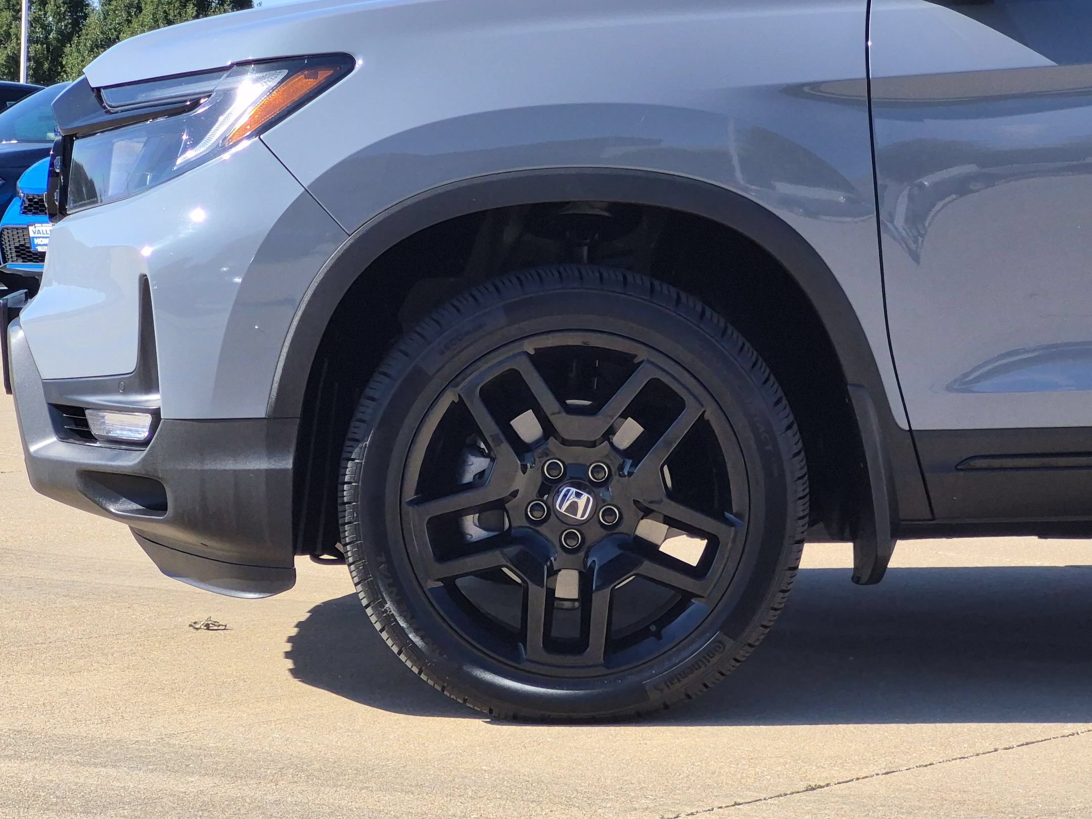 Certified 2024 Honda Passport Black Edition image 32
