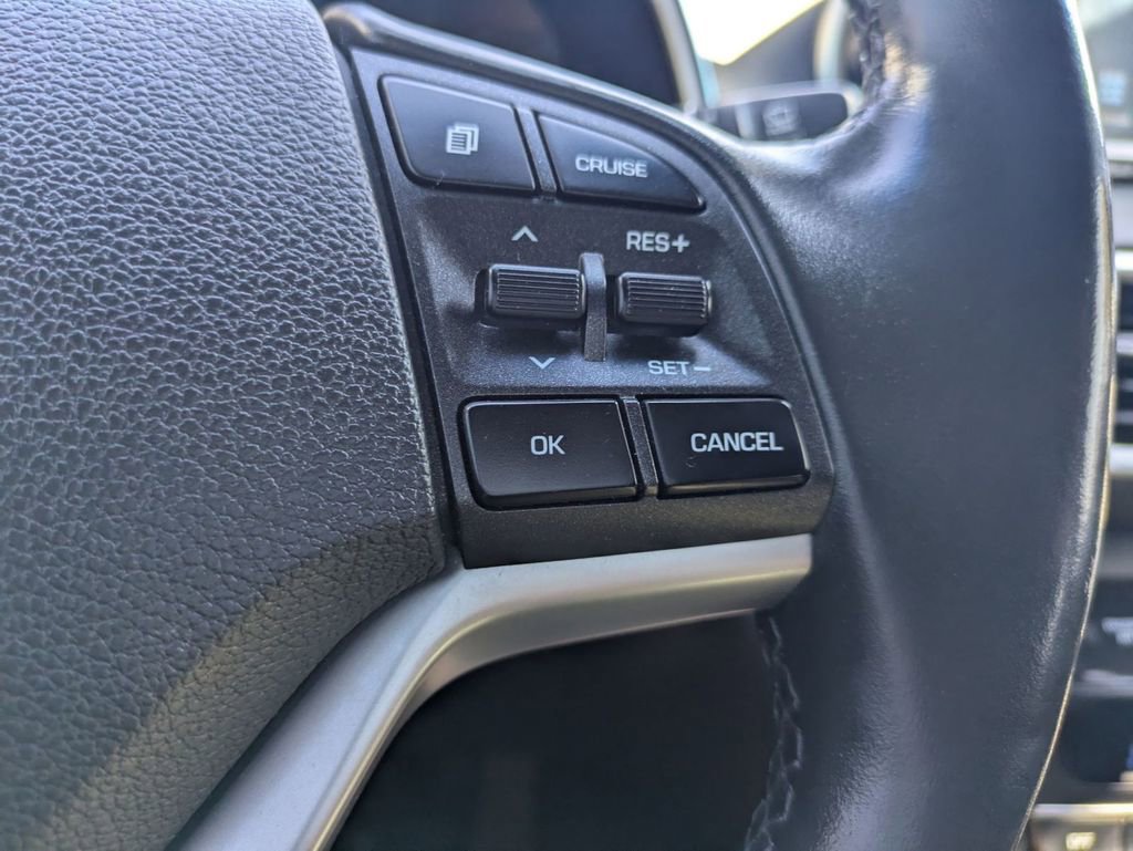 Certified 2021 Hyundai Tucson Limited image 18