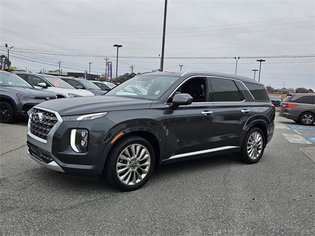 Used 2020 Hyundai Palisade Limited image 3