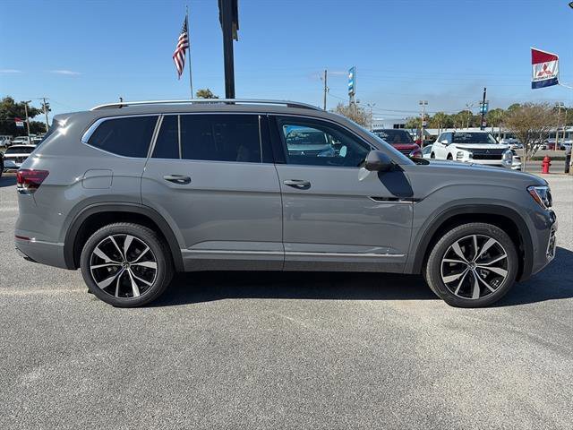 New 2026 Volkswagen Atlas SEL Premium R-Line image 7