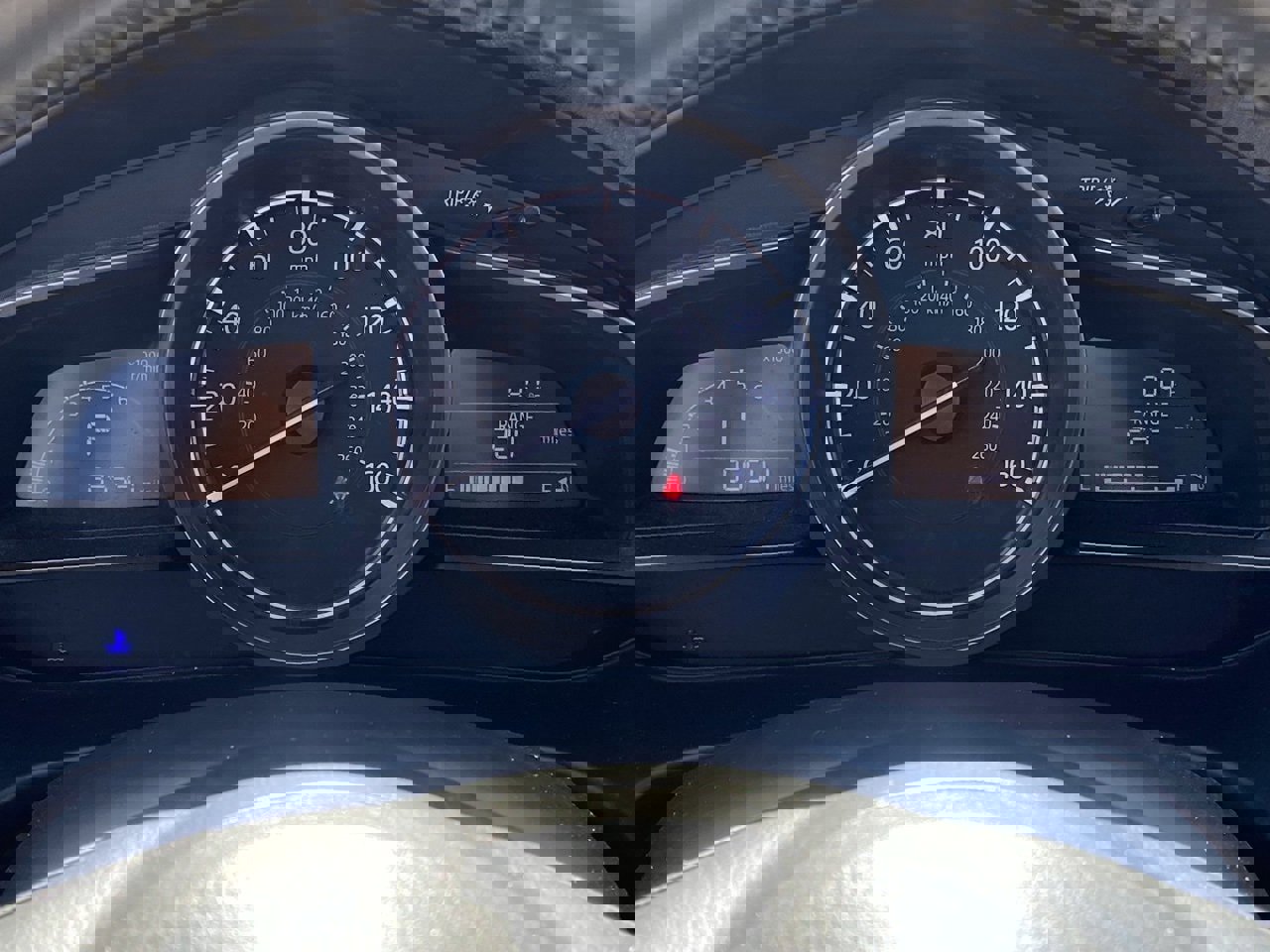 Used 2018 MAZDA MAZDA3 Touring image 11