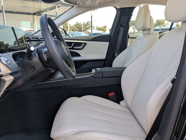 Used 2025 Mercedes-Benz E 350 Sedan image 20
