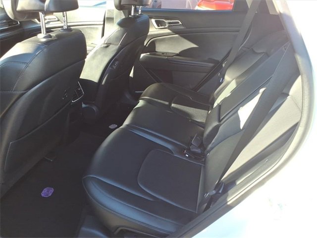 Used 2023 Kia Sportage EX image 7