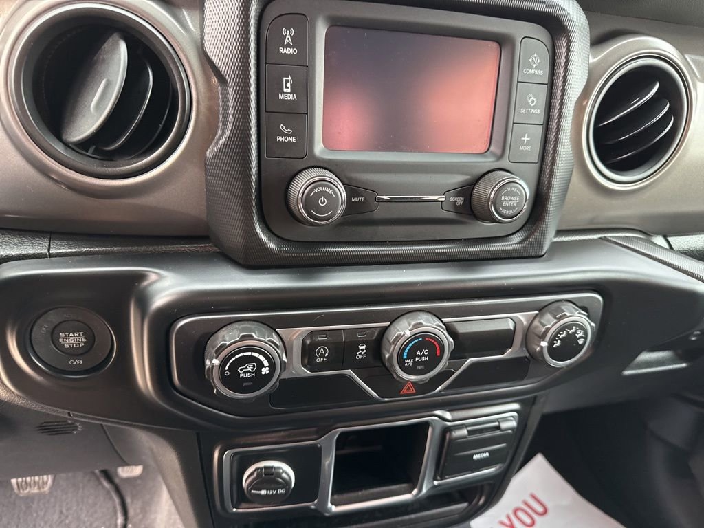 Used 2021 Jeep Wrangler Sport image 13