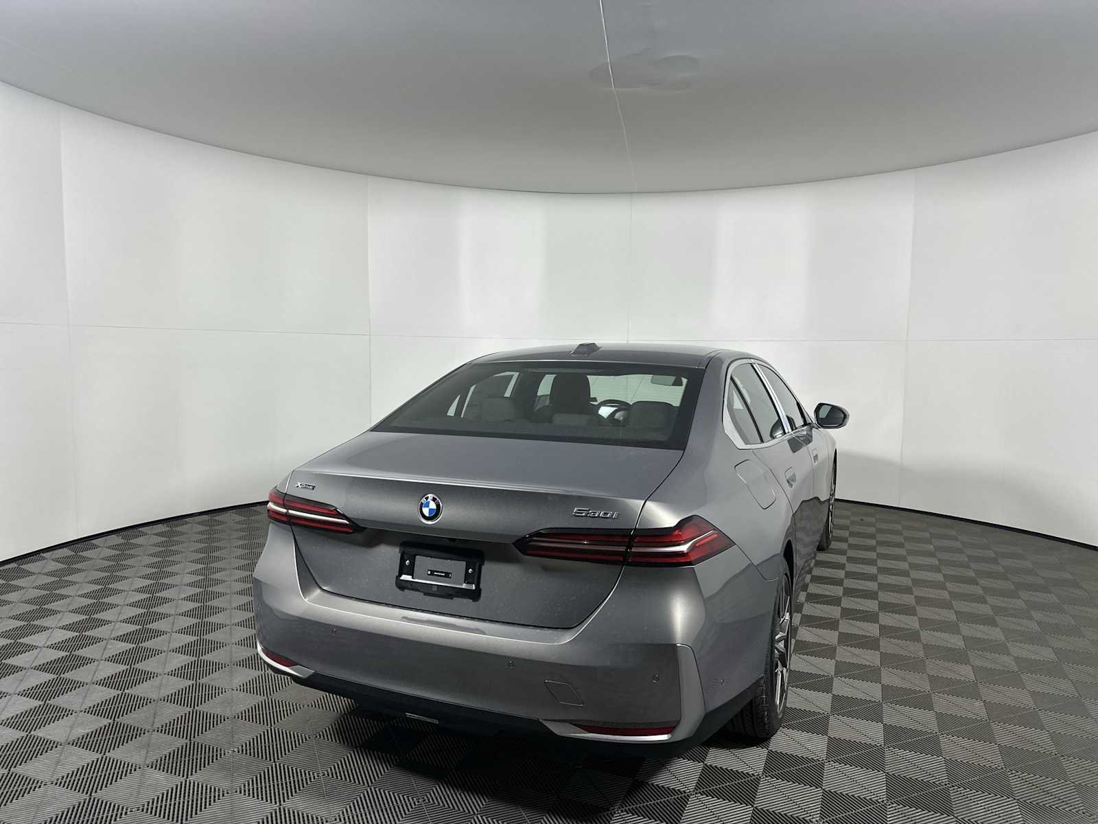 New 2026 BMW 530i xDrive AWD/4WD image 9