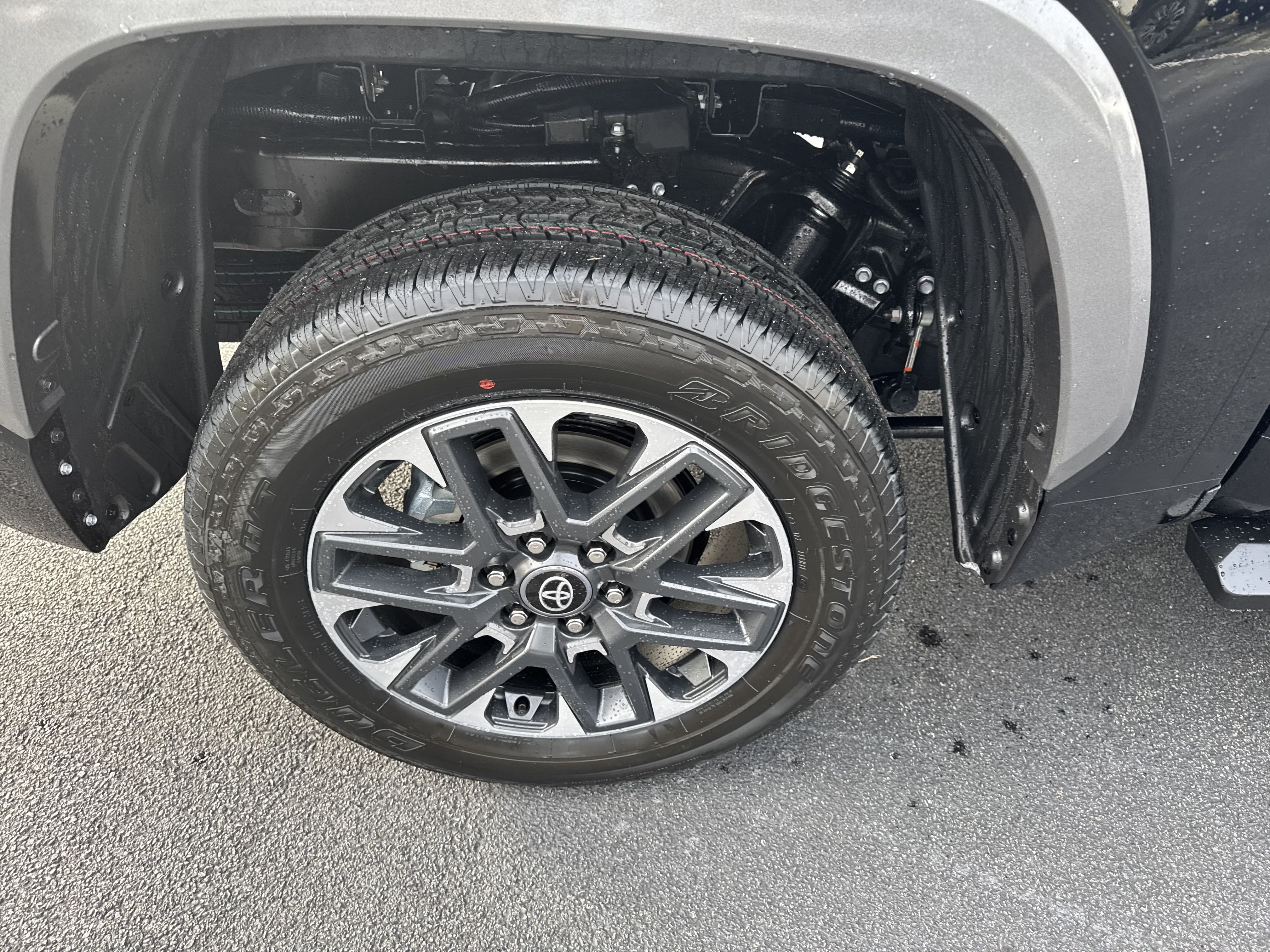New 2025 Toyota Tundra Limited AWD/4WD image 11