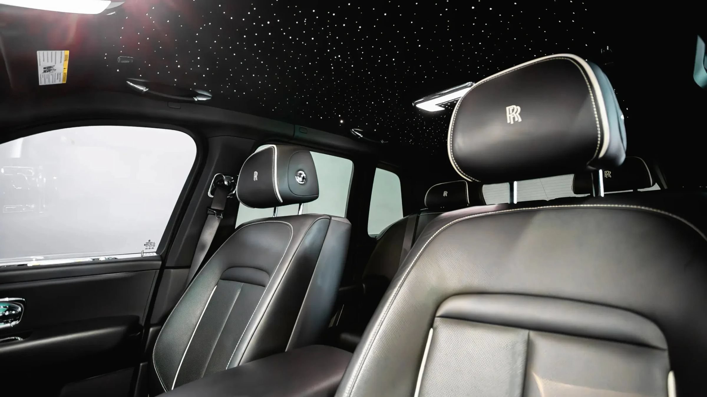 Used 2021 Rolls-Royce Cullinan AWD/4WD image 24