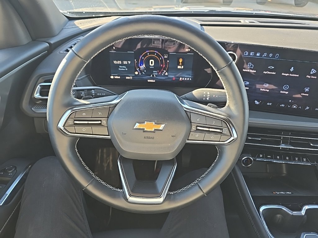 Used 2026 Chevrolet Traverse LT AWD/4WD image 23