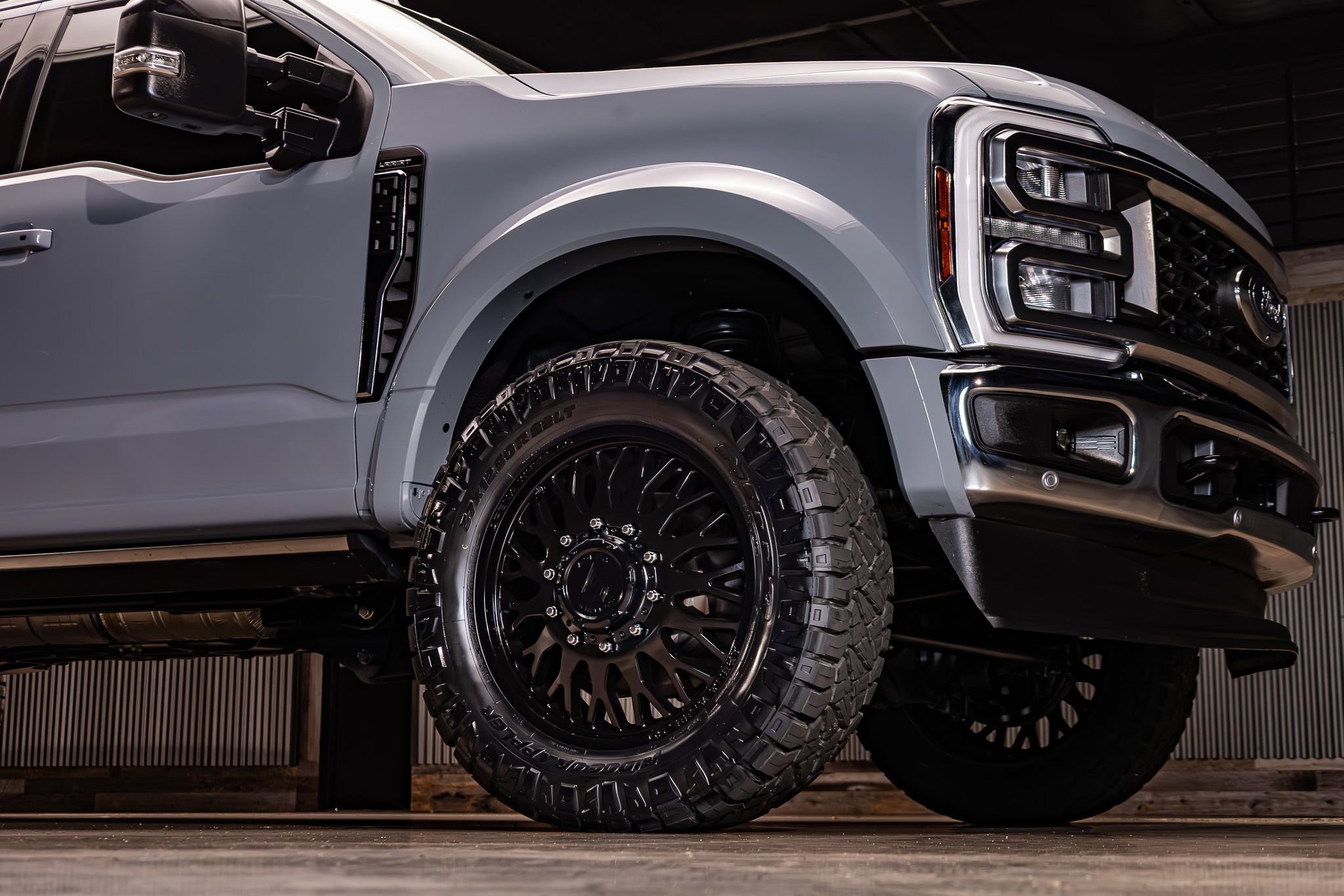 Used 2025 Ford F450 Lariat w/ Lariat Ultimate Package AWD/4WD image 17