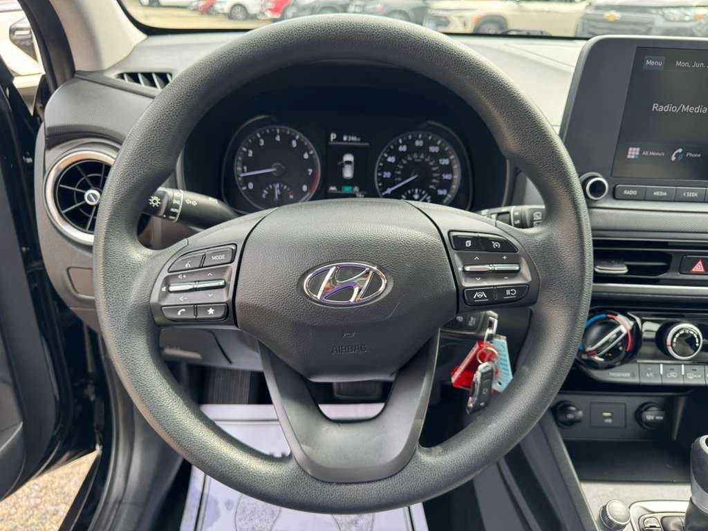 Certified 2023 Hyundai Kona SE w/ Cargo Package AWD/4WD image 25