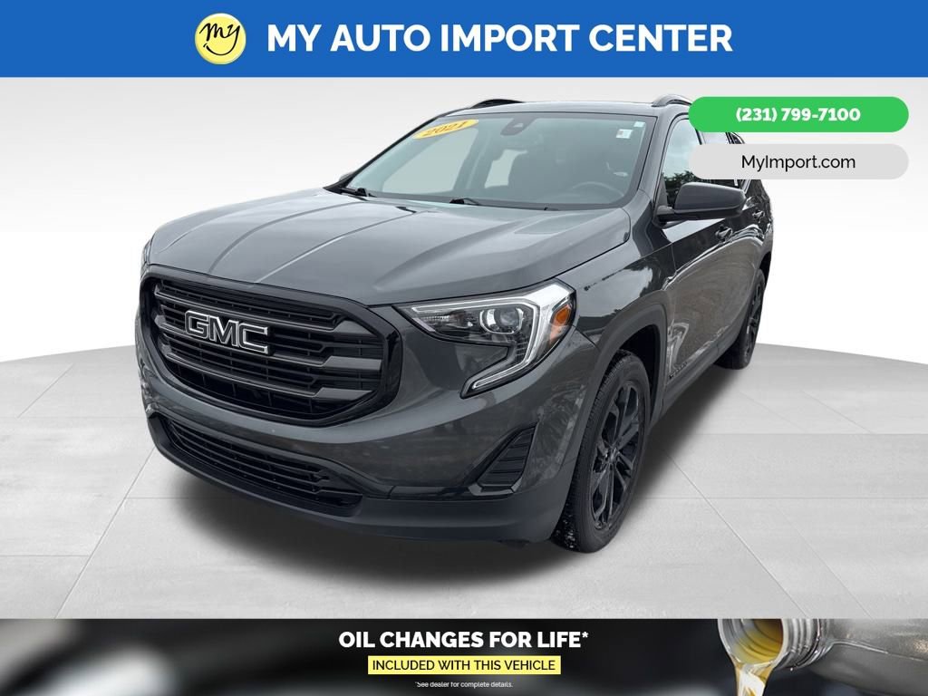 Used 2021 GMC Terrain SLE w/ Driver Convenience Package image 3