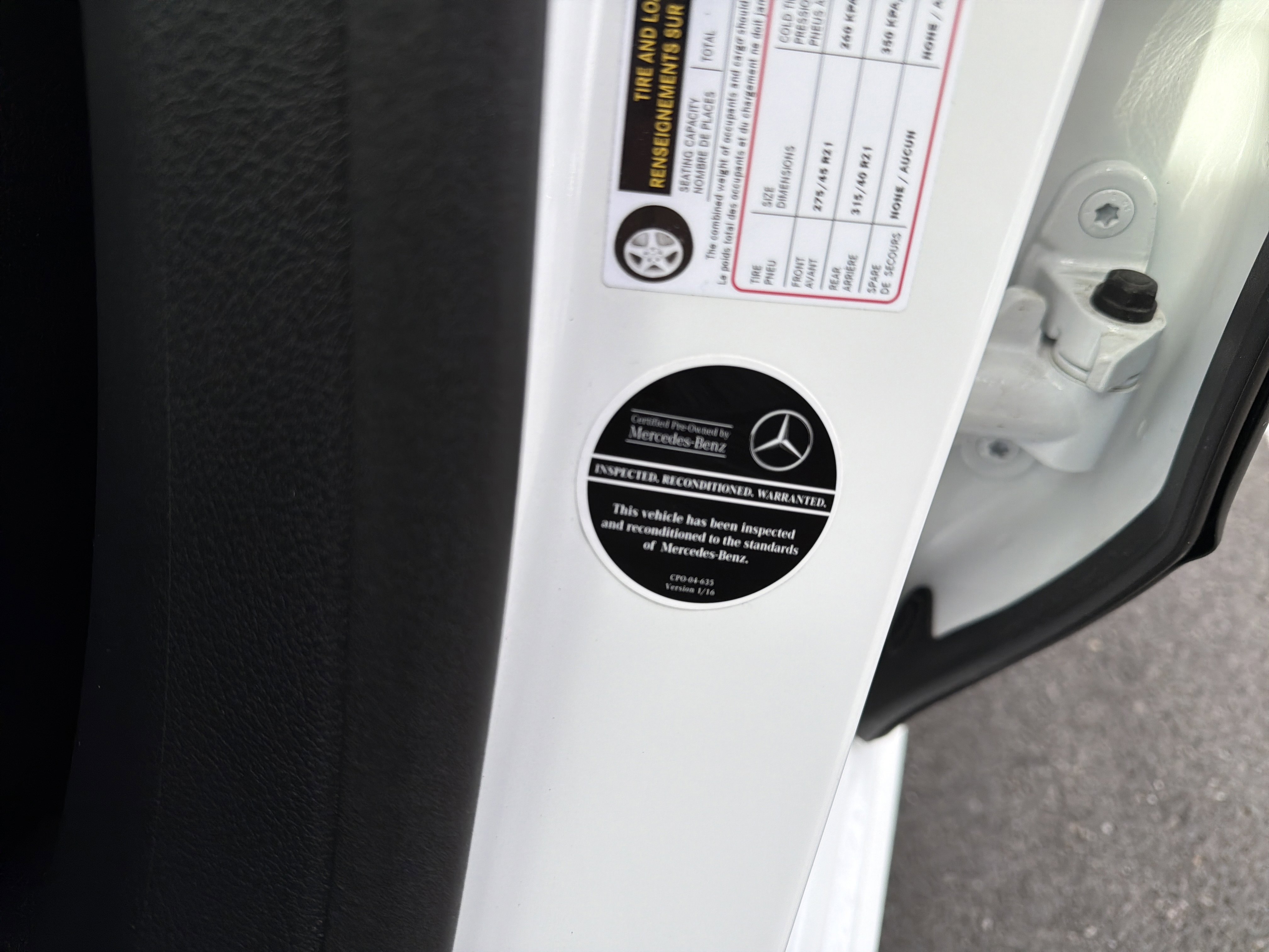 Certified 2025 Mercedes-Benz GLE 450e 4MATIC image 31