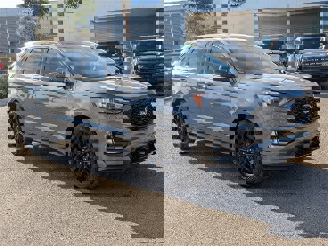 Used 2024 Ford Edge ST-Line image 8