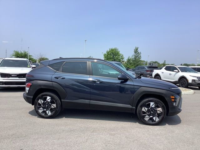 Used 2025 Hyundai Kona SEL image 5
