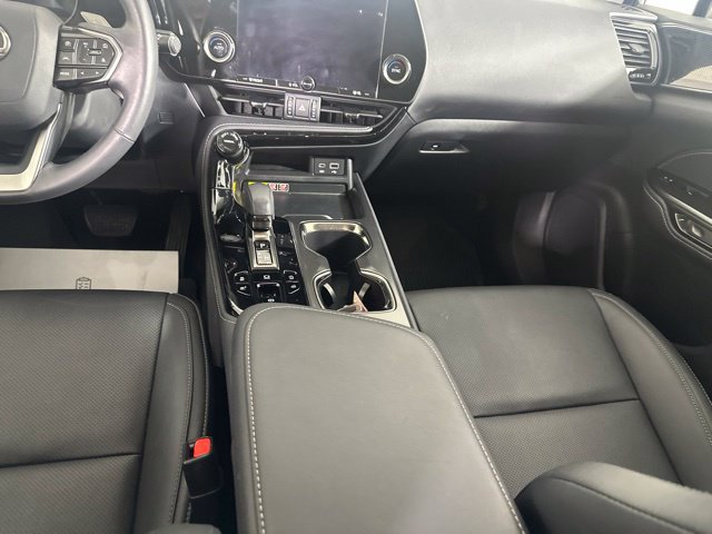 Used 2025 Lexus NX 350 AWD w/ Accessory Package (2T) image 21