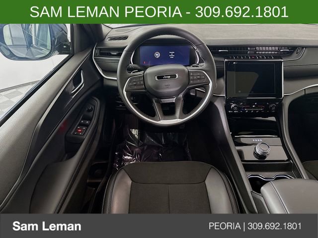 New 2025 Jeep Grand Cherokee Laredo image 22