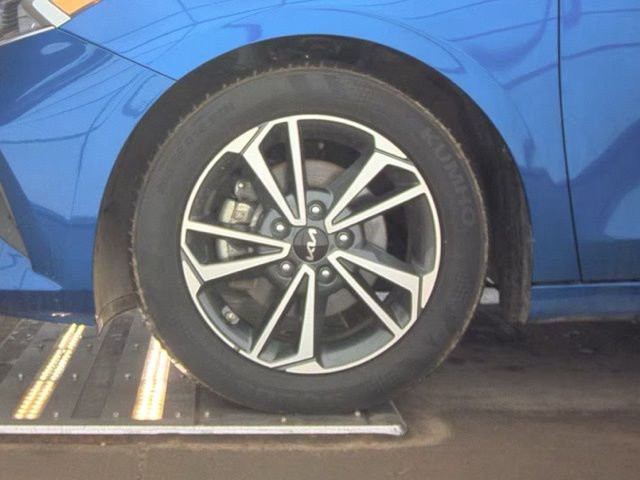 Used 2024 Kia Forte LXS image 20