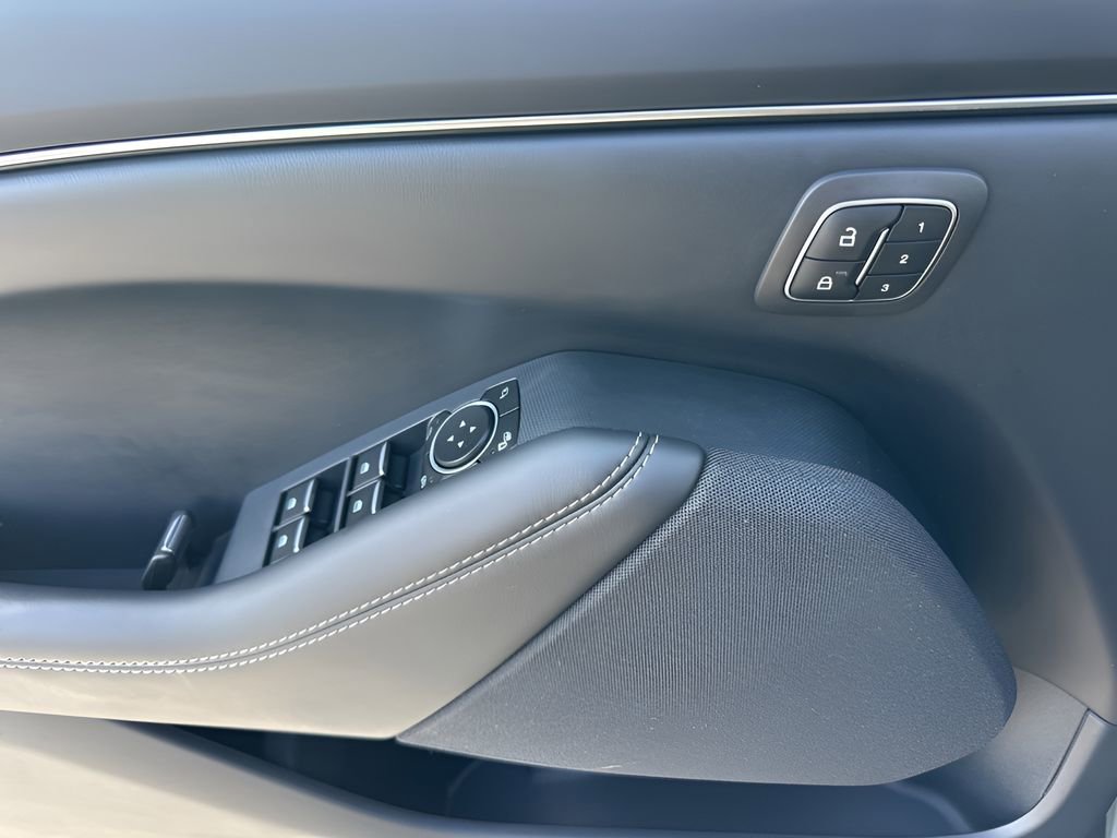 Used 2023 Ford Mustang Mach-E Select w/ Comfort Package Lite image 27