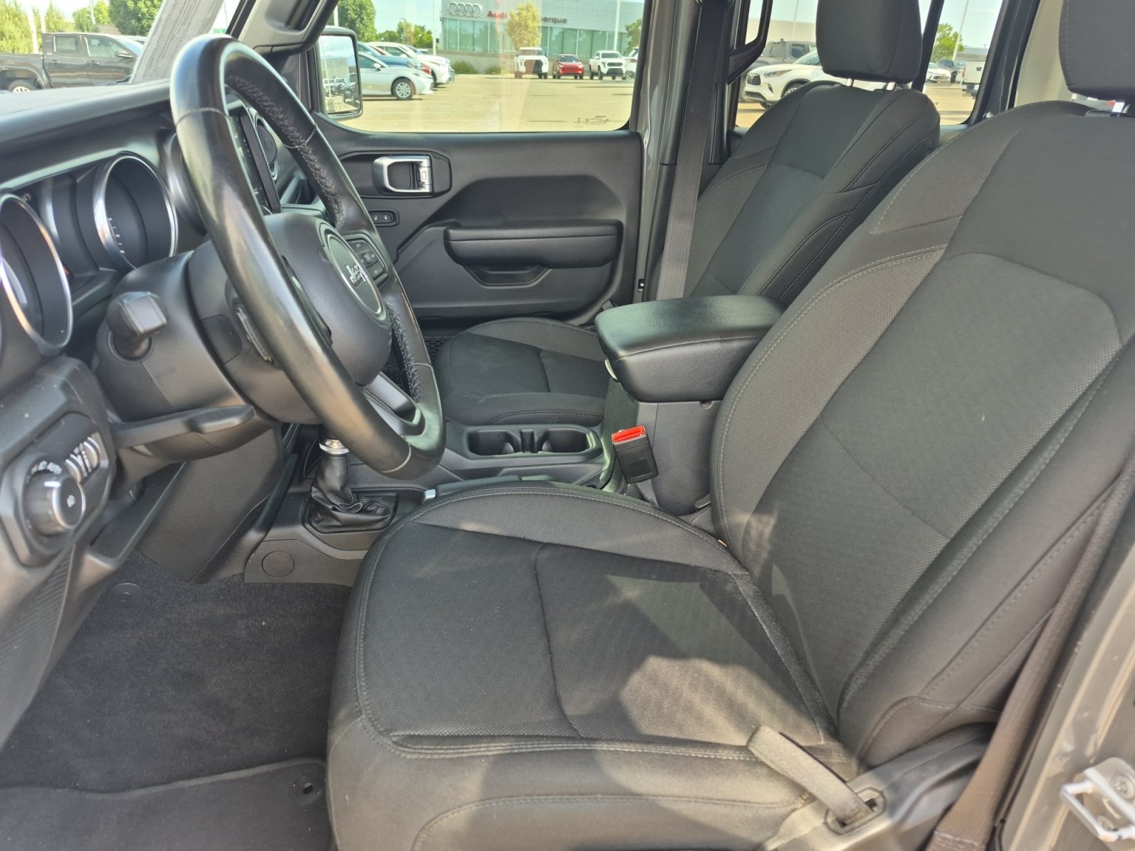 Used 2021 Jeep Wrangler Unlimited Sport AWD/4WD image 17