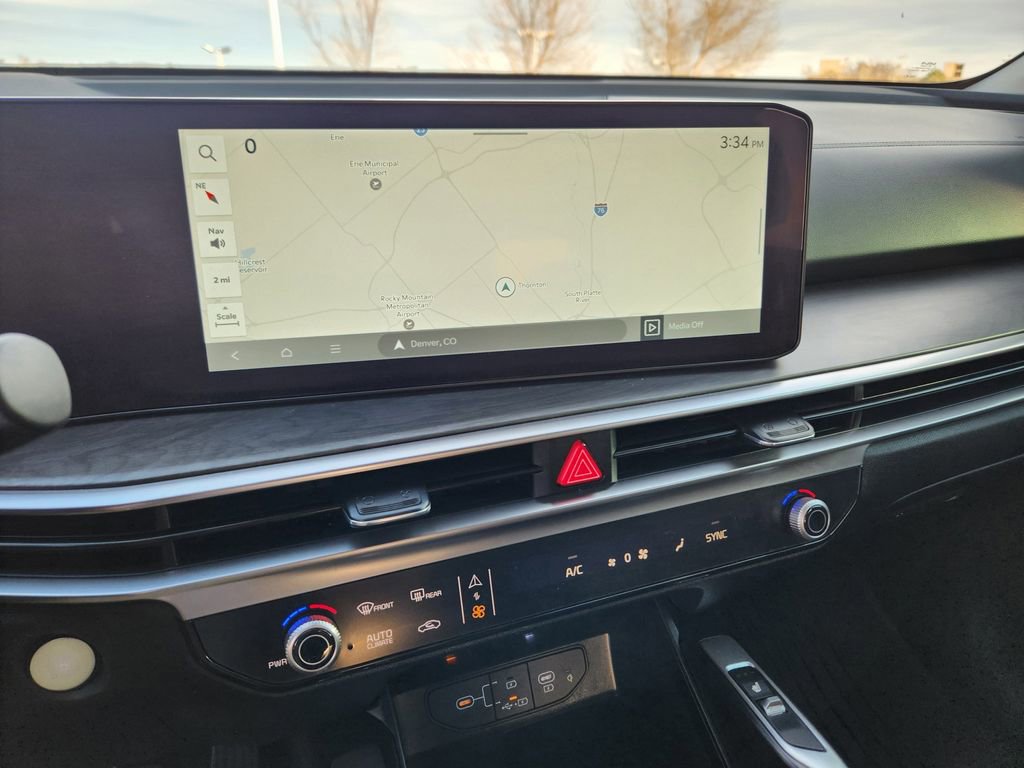 Certified 2025 Kia Sorento X-Line EX image 25