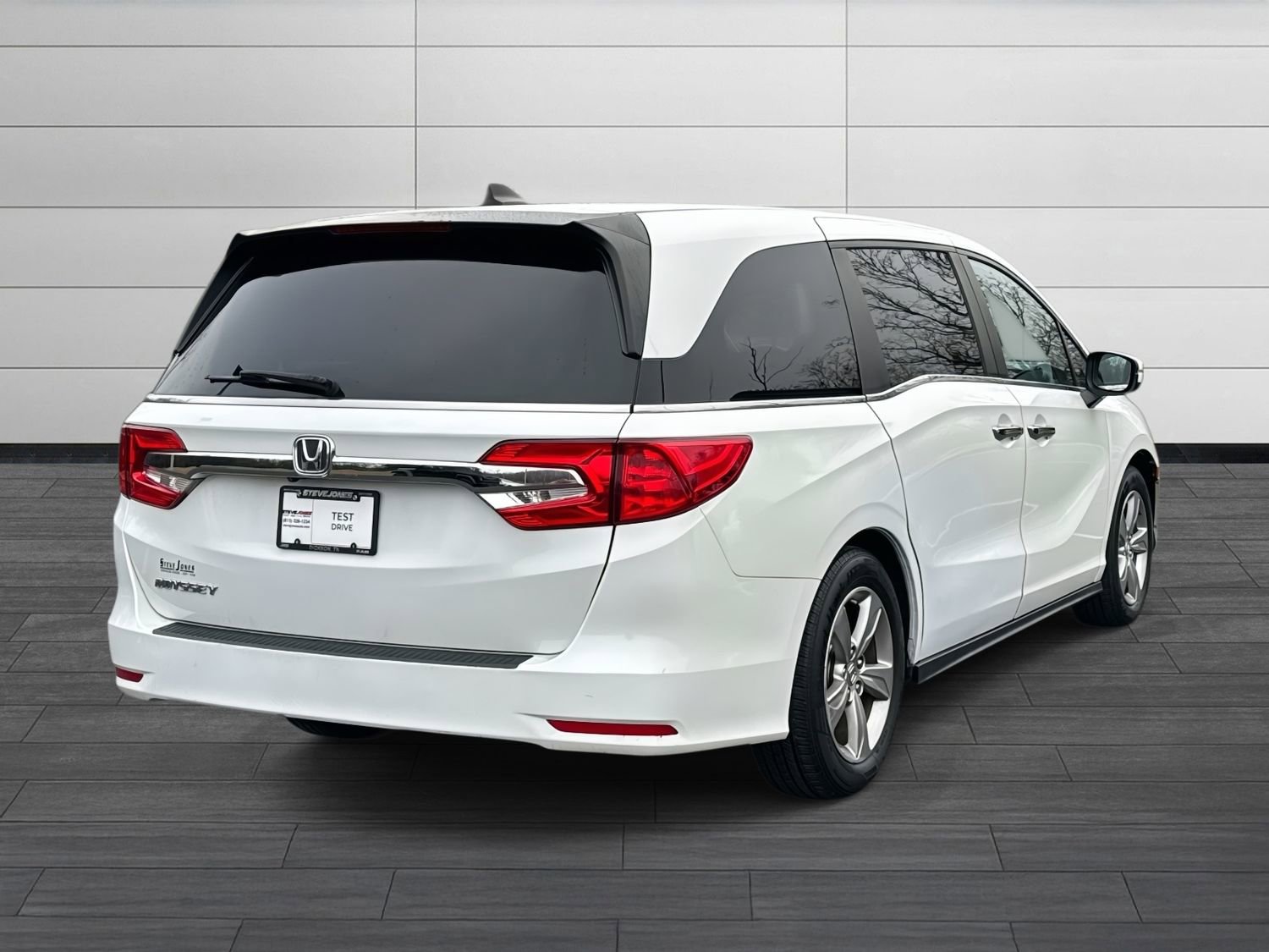 Used 2018 Honda Odyssey EX image 4
