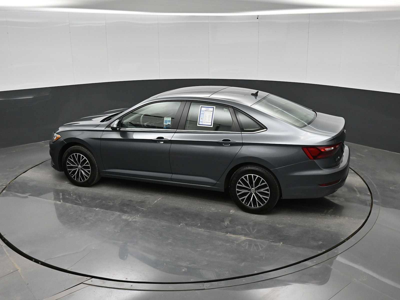 Used 2021 Volkswagen Jetta SE FWD image 29