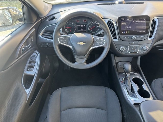 Used 2022 Chevrolet Malibu LS image 13