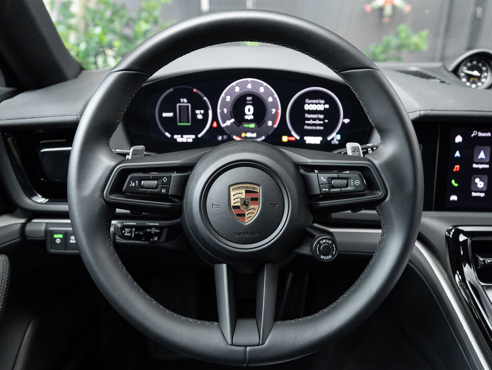 Certified 2025 Porsche Panamera 4 E-Hybrid AWD/4WD image 13