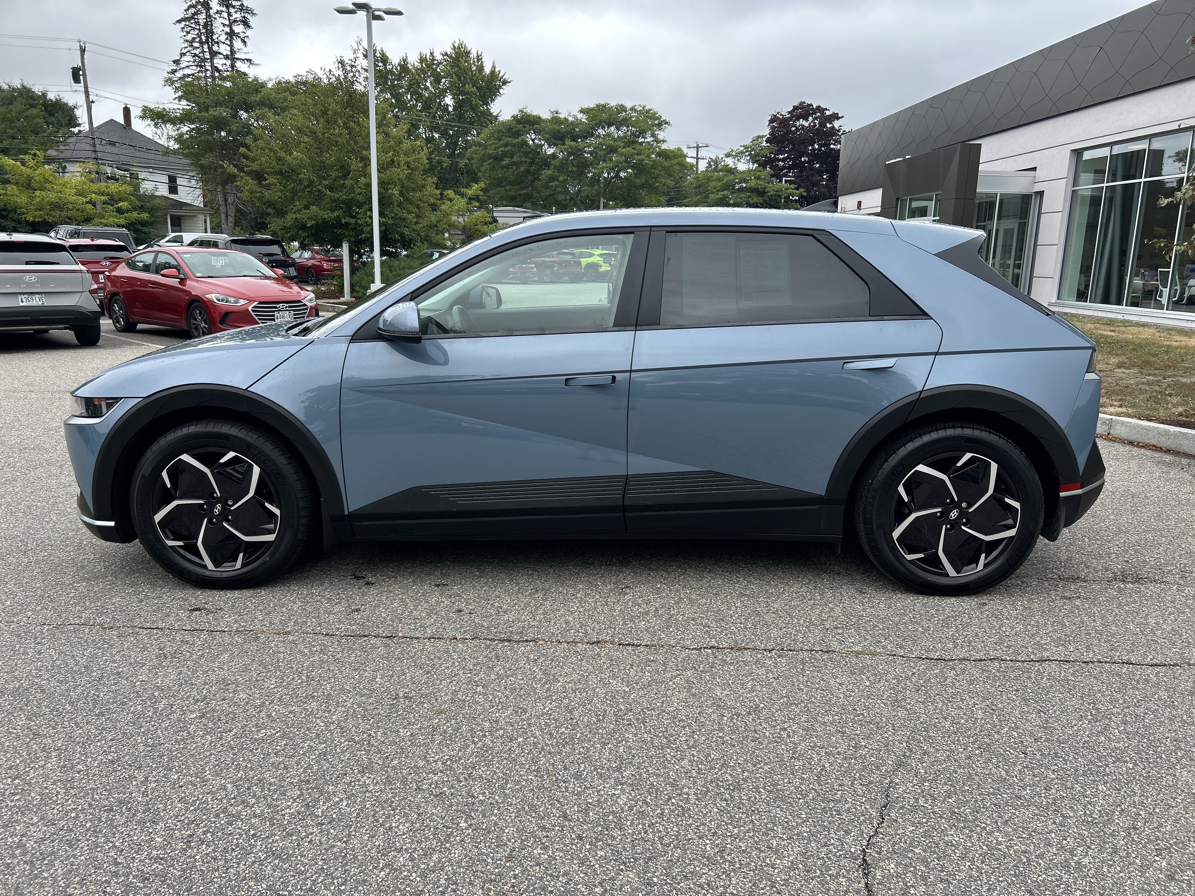 Certified 2024 Hyundai Ioniq 5 SEL AWD/4WD image 8