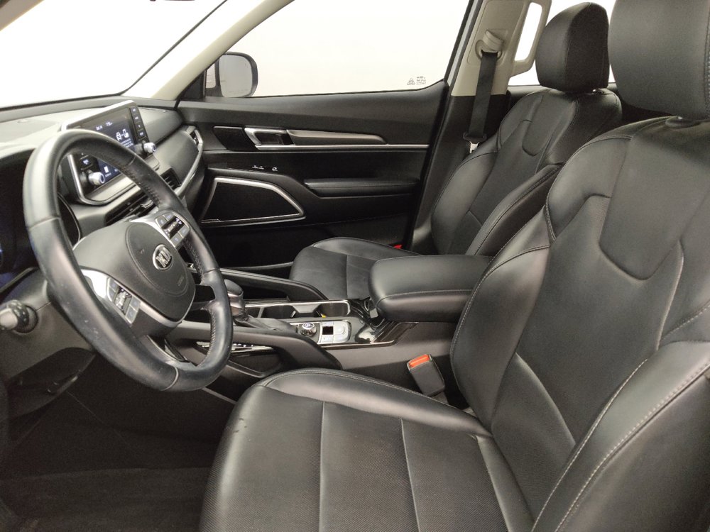 Used 2020 Kia Telluride S w/ S 8 Passenger Seating Package FWD image 17