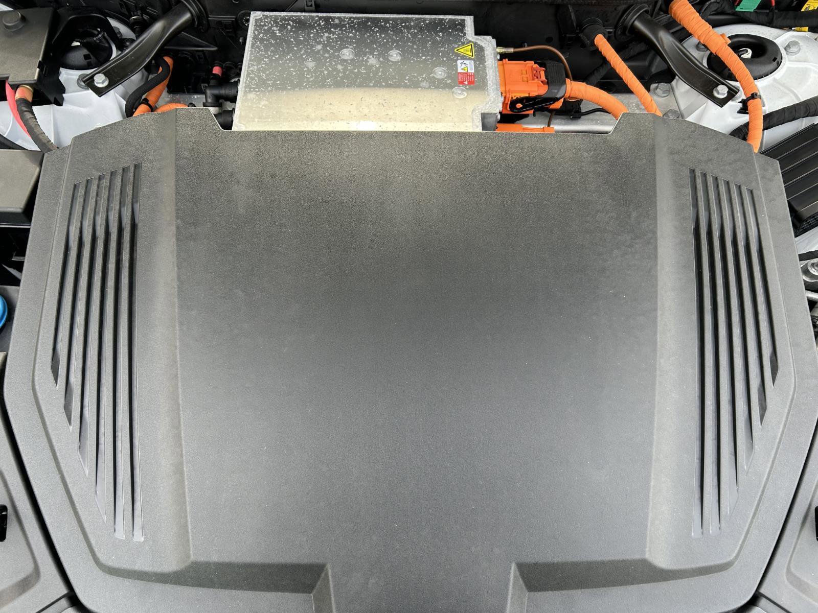 Used 2023 Audi e-tron S Prestige w/ Prestige Package image 15