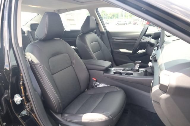 New 2026 Nissan Altima 2.5 SV w/ SV Premium Package FWD image 20