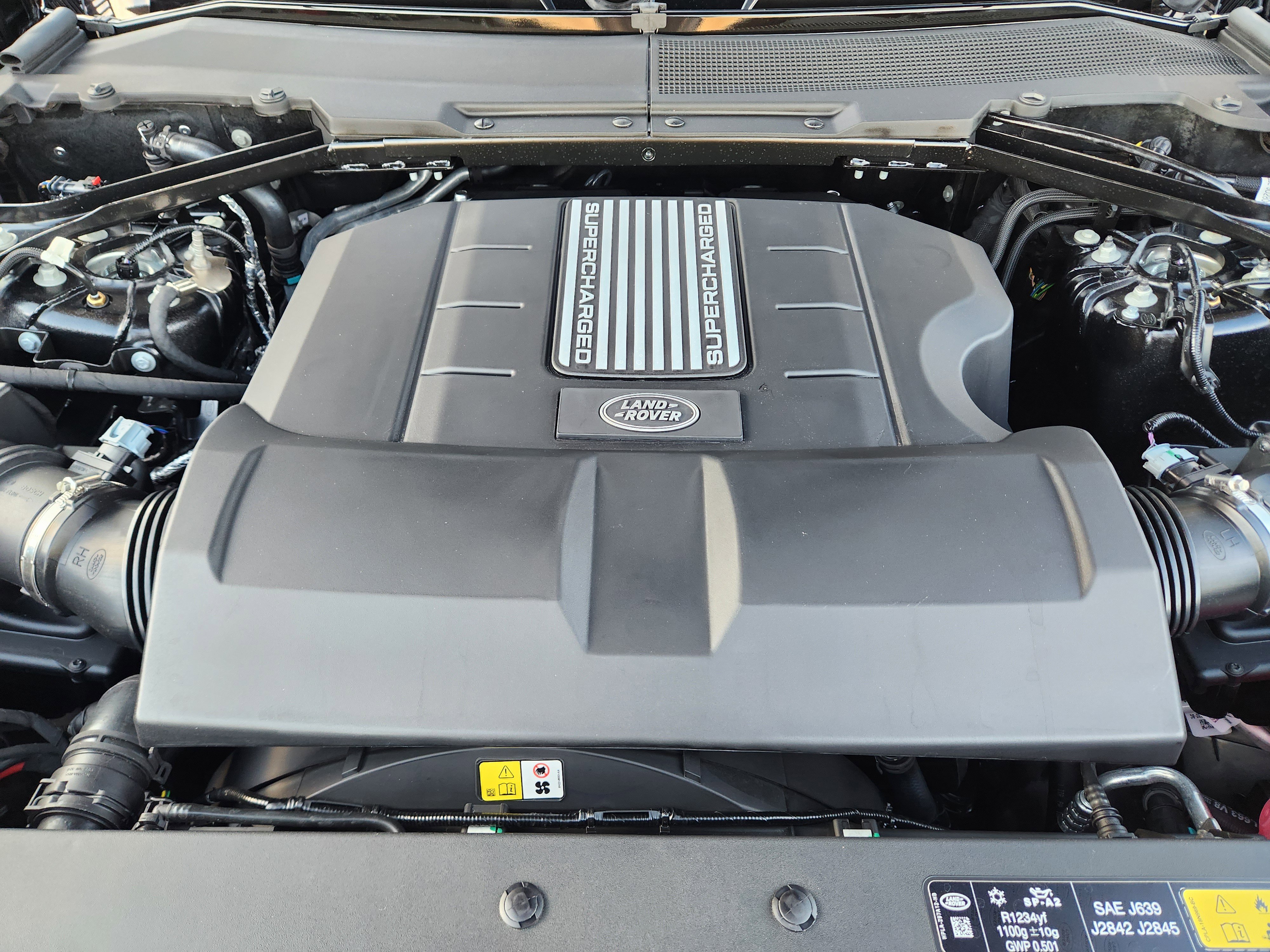 New 2026 Land Rover Defender 130 V8 image 29