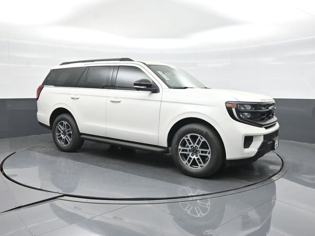 New 2026 Ford Expedition Active image 10