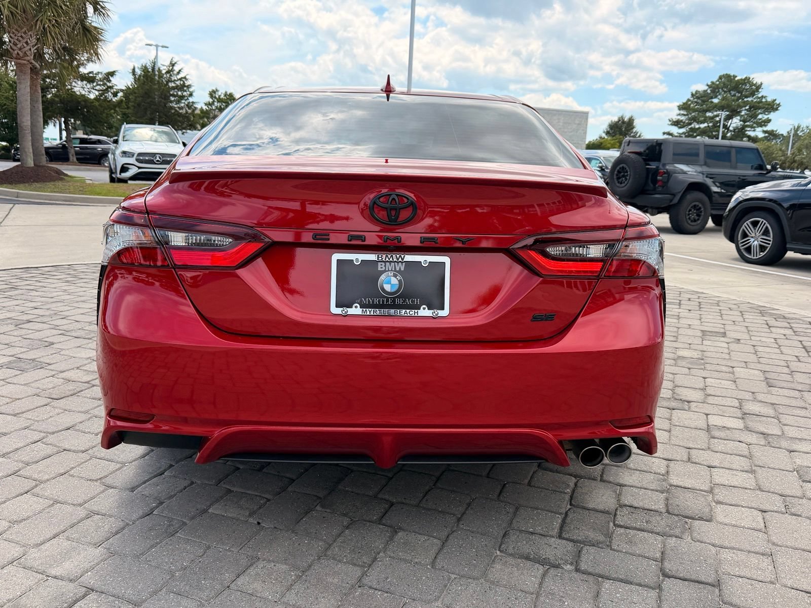 Used 2024 Toyota Camry SE FWD image 9