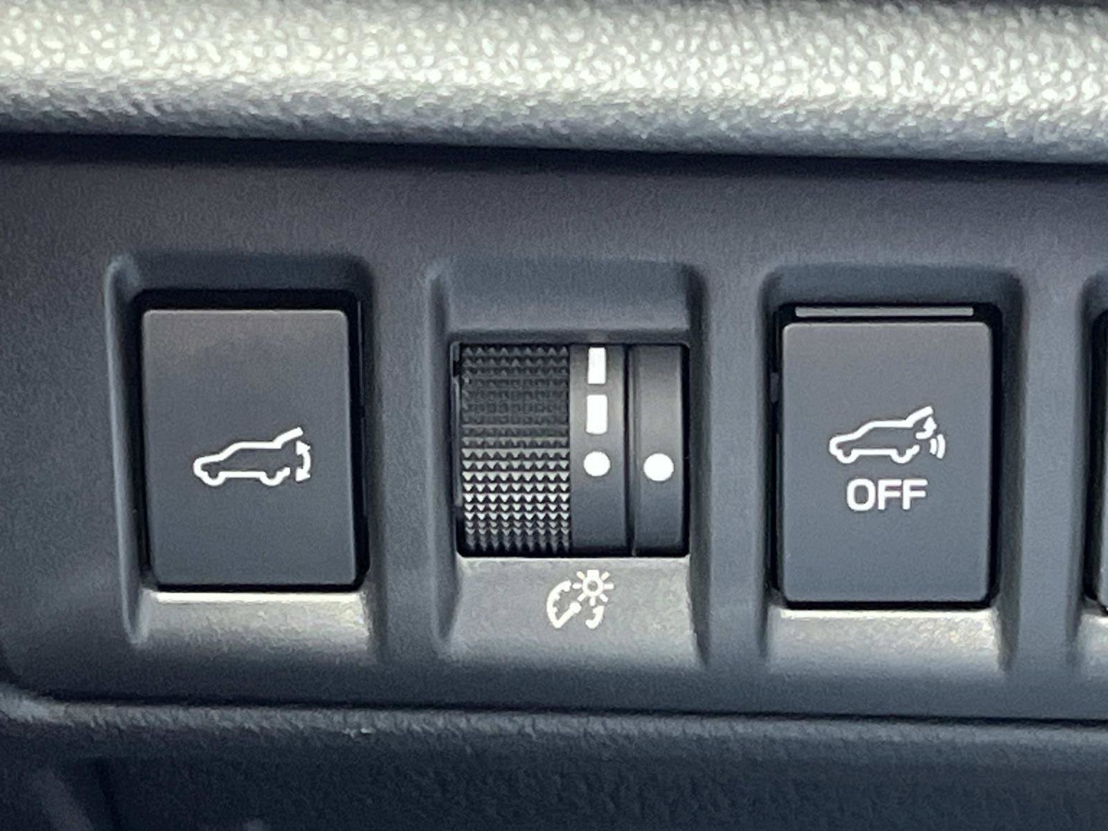 Used 2025 Subaru Outback Touring XT AWD/4WD image 27
