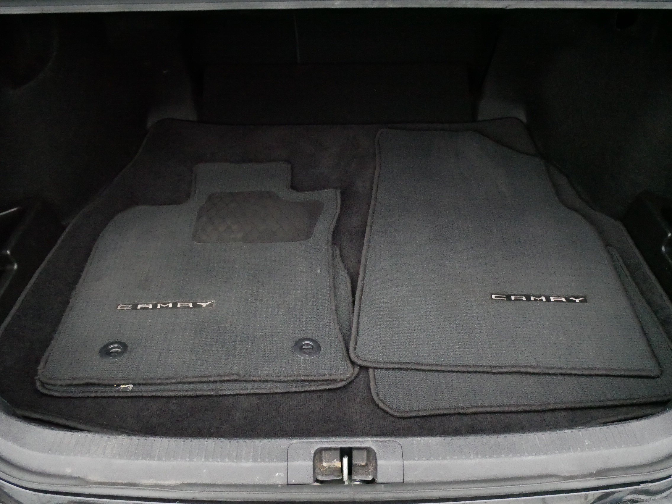 Certified 2024 Toyota Camry SE FWD image 17