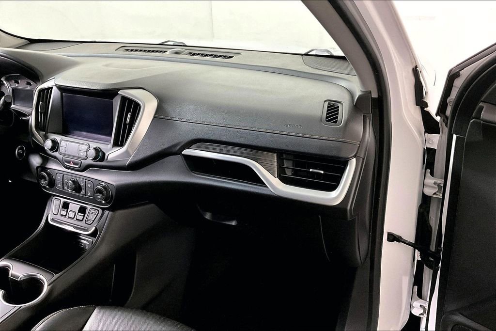 Used 2019 GMC Terrain SLT image 16