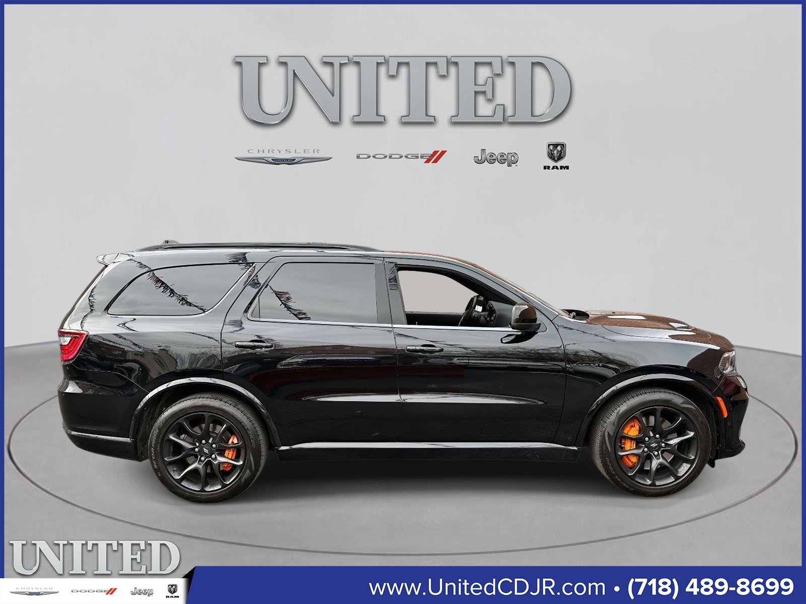 Used 2023 Dodge Durango R/T w/ Hemi Orange Plus Package video 2