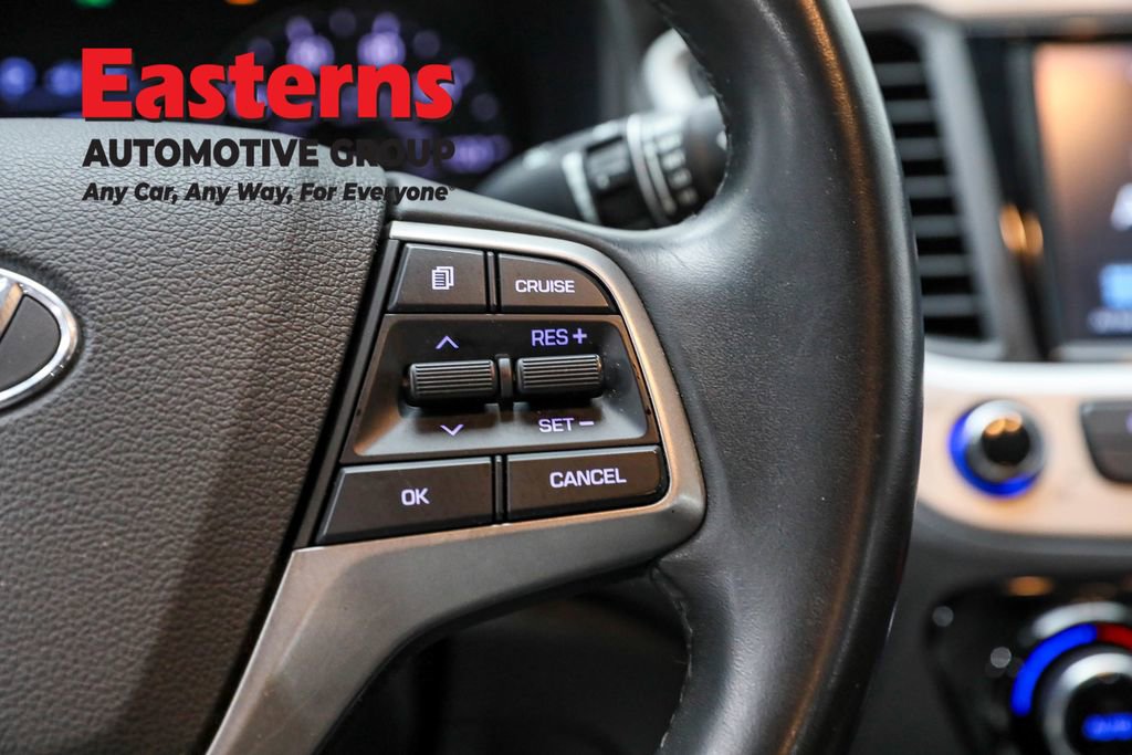 Used 2020 Hyundai Accent Limited image 16