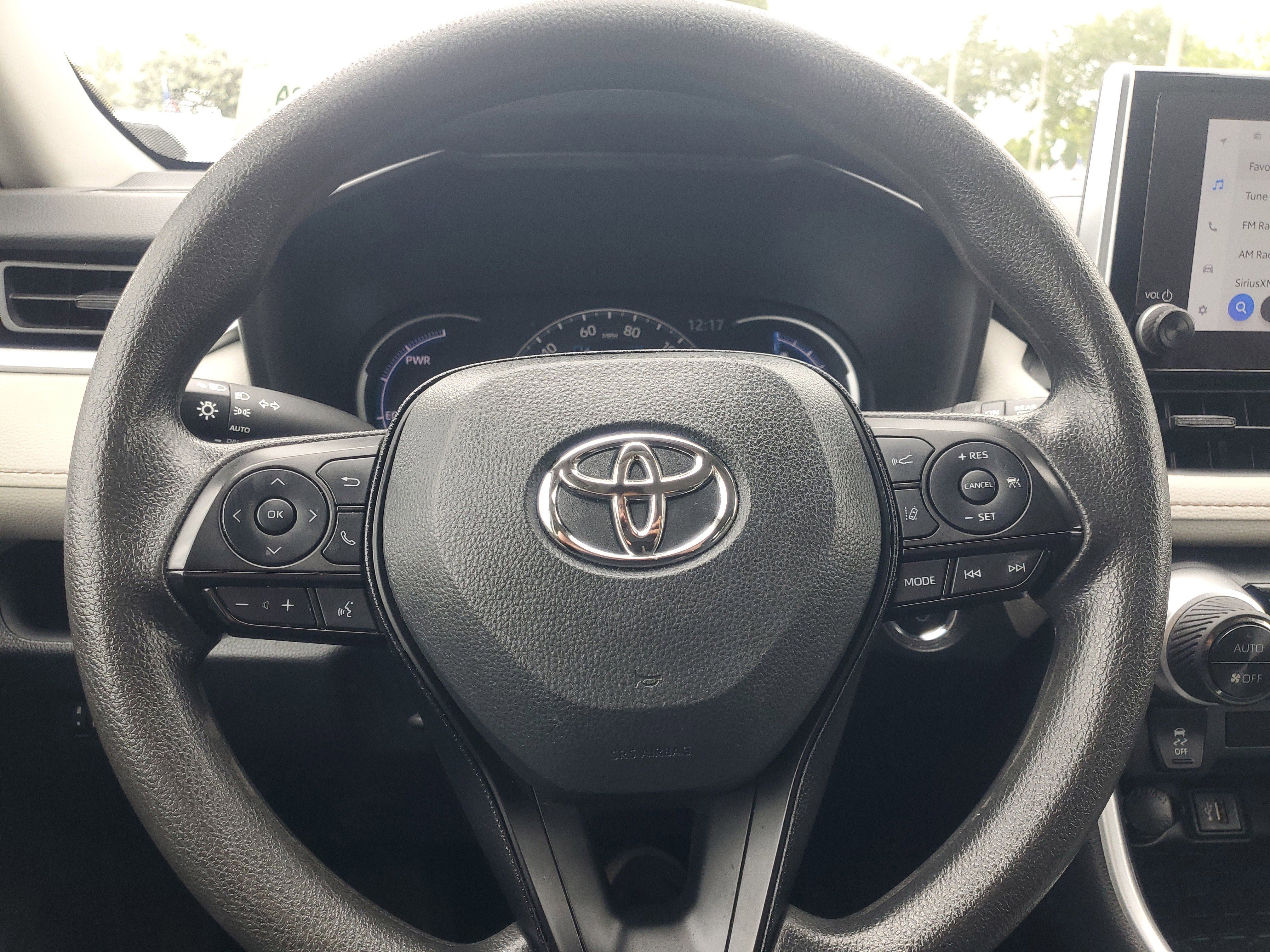 Used 2024 Toyota RAV4 XLE image 22