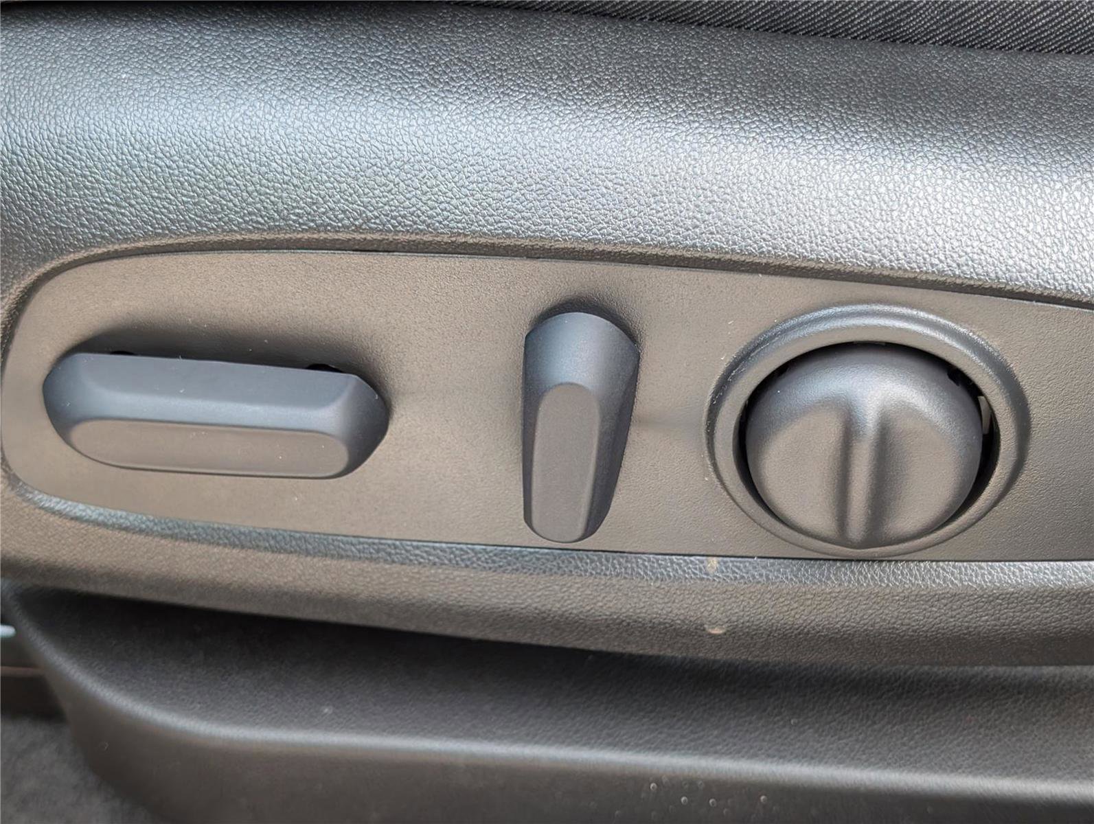 New 2027 Chevrolet Bolt RS image 15