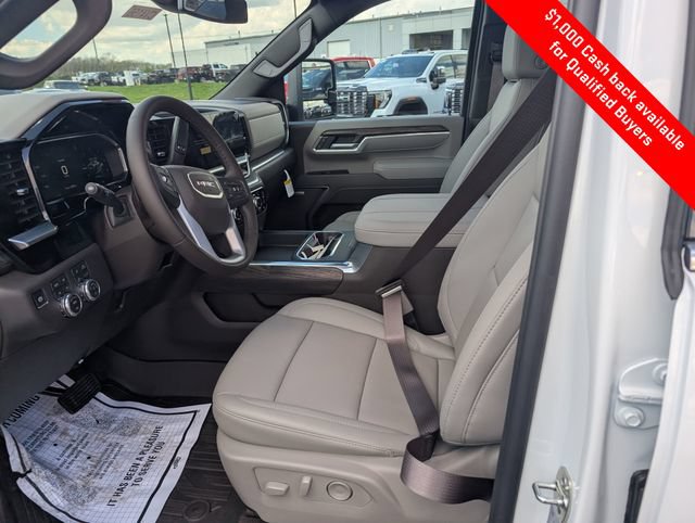 New 2026 GMC Sierra 2500 SLT w/ SLT Premium Package AWD/4WD image 16