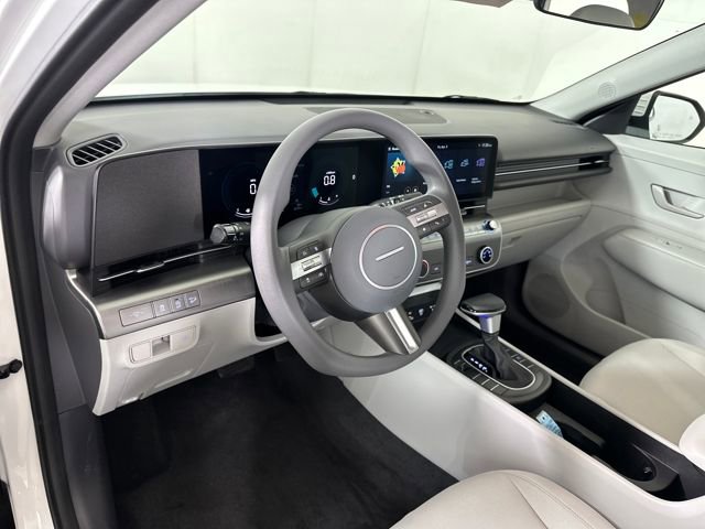 Used 2026 Hyundai Kona SE FWD image 13