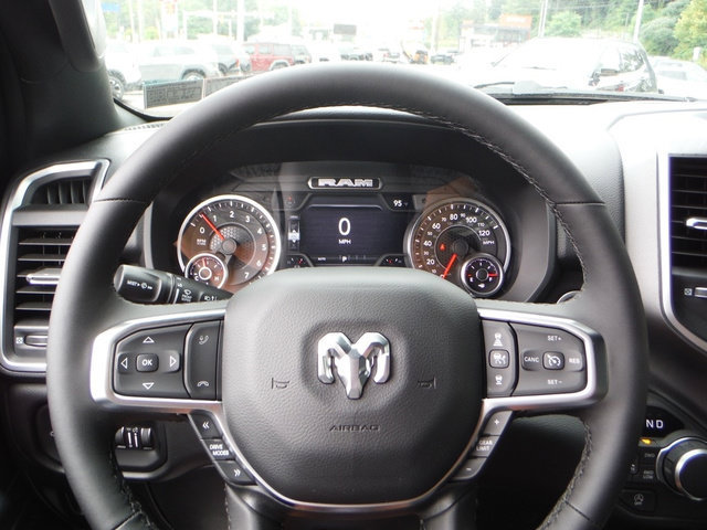 New 2027 RAM 1500 4x4 Crew Cab image 46