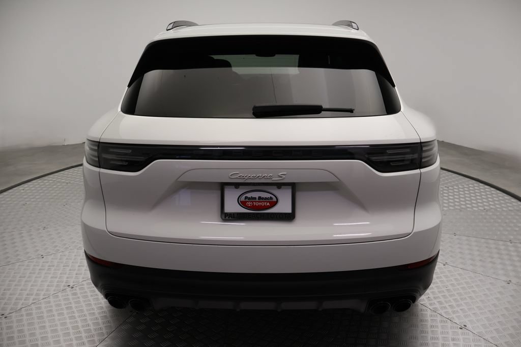 Certified 2023 Porsche Cayenne S AWD/4WD image 10