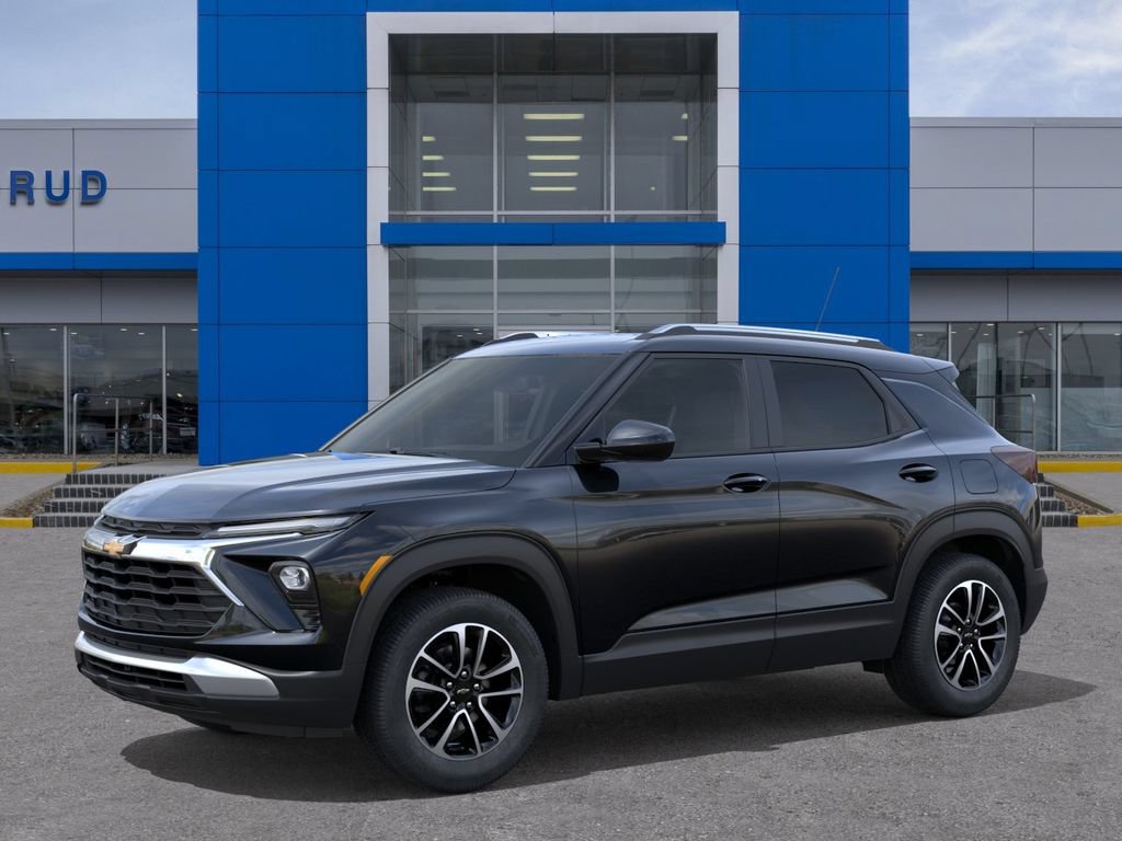 New 2026 Chevrolet TrailBlazer LT w/ LT Cold Weather Package AWD/4WD image 2