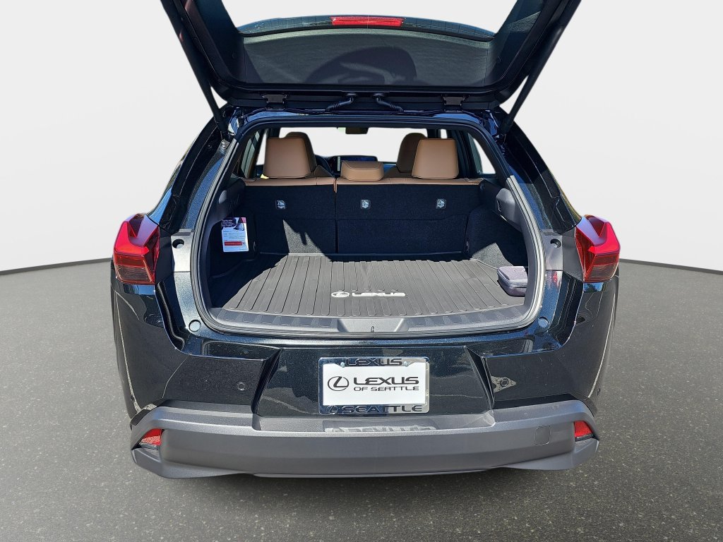 New 2026 Lexus UX 300h AWD w/ Accessory Package (P1) image 12
